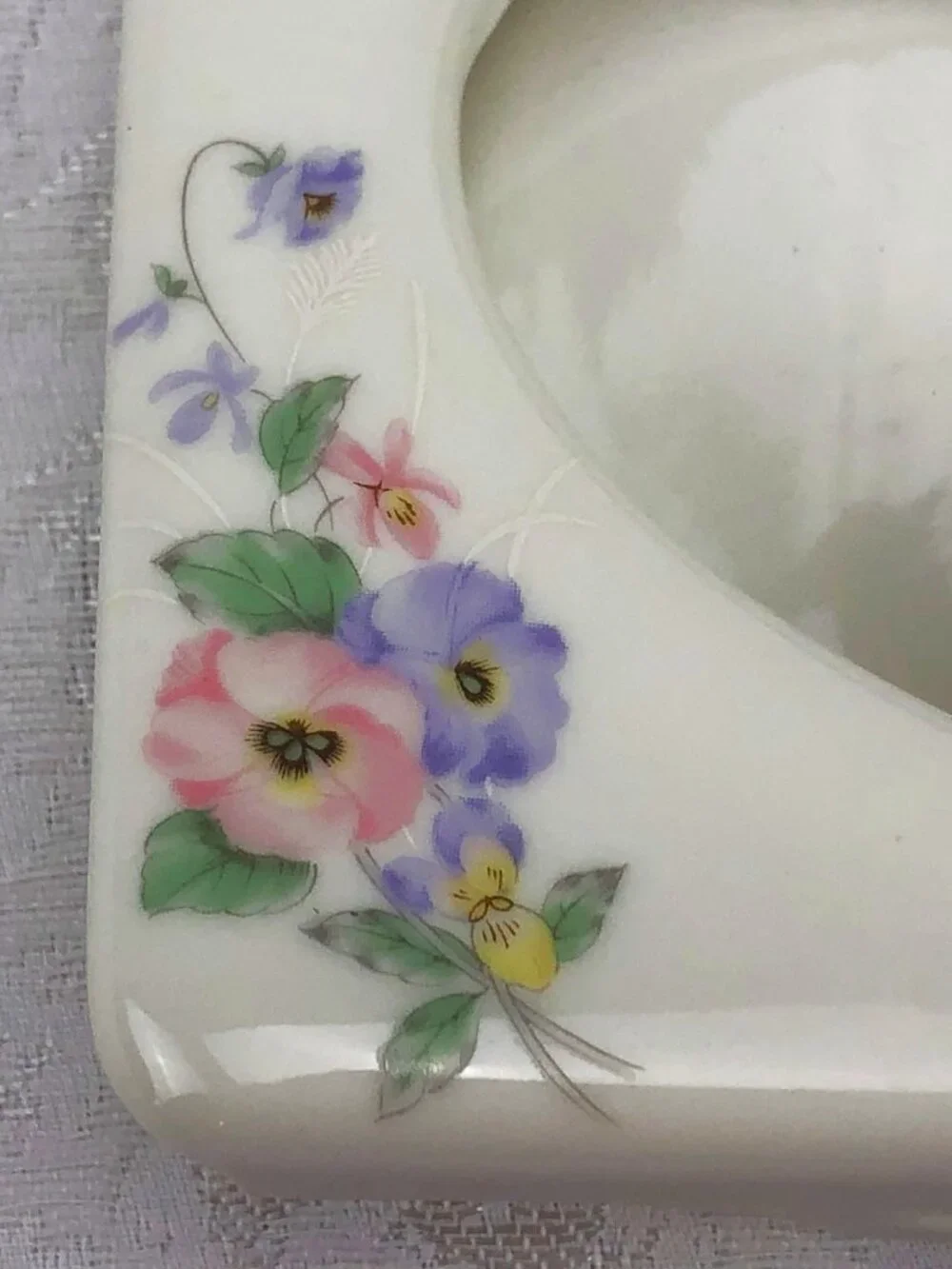 Russ Berrie Vintage Heart Porcelain Picture Frame with Floral Accents Japan 4.5”